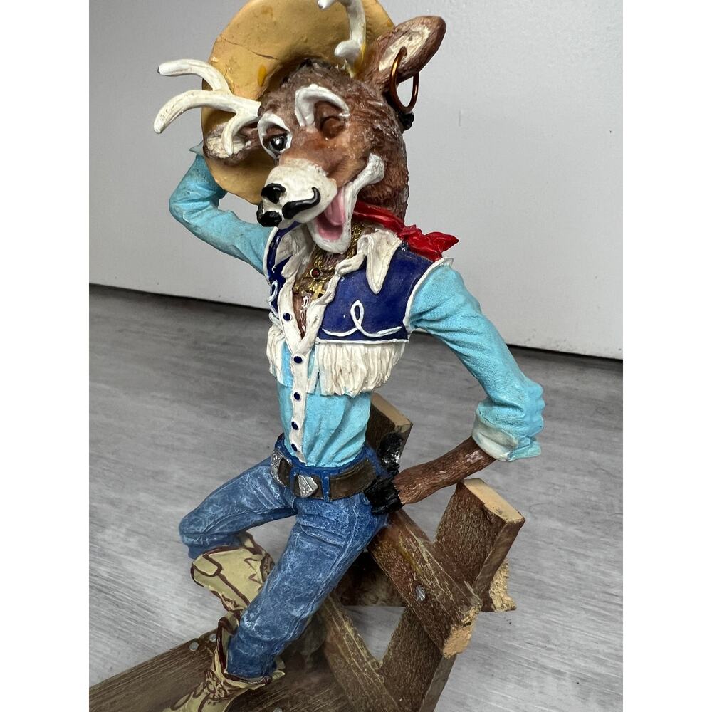Cowboy moose figurine/statue with mustache - Picture 5 of 12